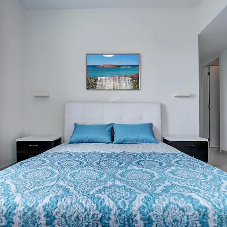 Apartment Mythical Sands For 6 People