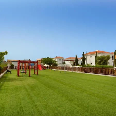 Mythical Sands For 6 People Apartment Paralimni